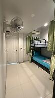 Lemon Tree Khaosan Hostel