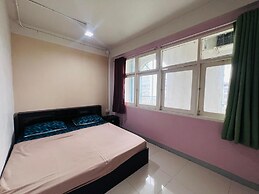 Lemon Tree Khaosan Hostel