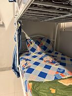 Lemon Tree Khaosan Hostel