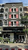Lemon Tree Khaosan Hostel