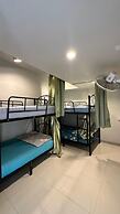 Lemon Tree Khaosan Hostel