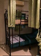 Lemon Tree Khaosan Hostel