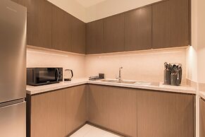 Spacious Elegant 3BR Urban Retreat