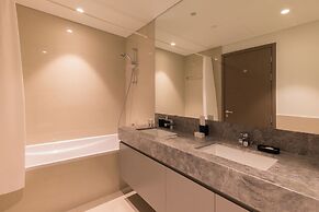 Spacious Elegant 3BR Urban Retreat