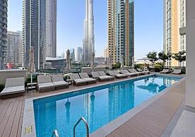 Spacious Elegant 3BR Urban Retreat