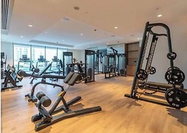 Spacious Elegant 3BR Urban Retreat