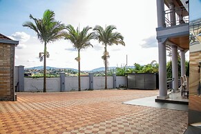 Net Luna Villa Hotel and Tours