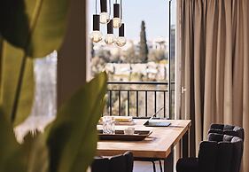 Kova Residence, Acropolis by Aura Homes