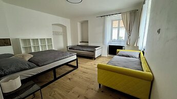 Family Apartments Černice