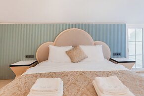 Kalkan Suites Hotel