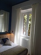 TREVI MONTI HOUSE
