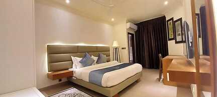 Royal Pearl Suites