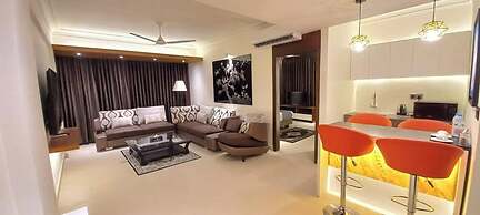 Royal Pearl Suites