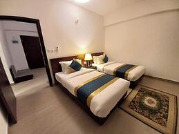 Royal Pearl Suites