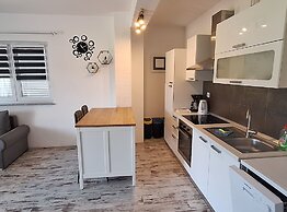 Apartment Belisima Delux