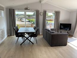 Tranquil Lodge Retreat in Wells
