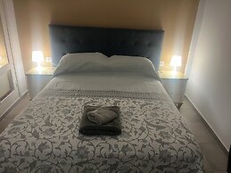 Arona 2-bed Apt, Sleeps 5 With Outdoor Pool