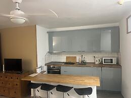 Arona 2-bed Apt, Sleeps 5 With Outdoor Pool