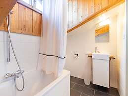 Apartment With a Shared Sauna in Bichlbach