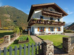 Apartment With a Shared Sauna in Bichlbach