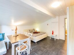 Apartment With a Shared Sauna in Bichlbach
