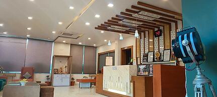 THE GRAND