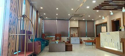 THE GRAND