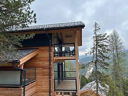 Nice Chalet With Sauna