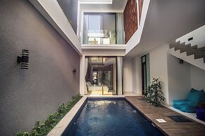 Berawa Bali Beach Villa