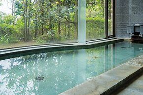 E JOY INN-ATAMI