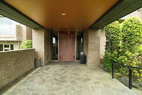 E JOY INN-ATAMI