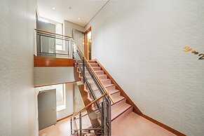 E JOY INN-ATAMI