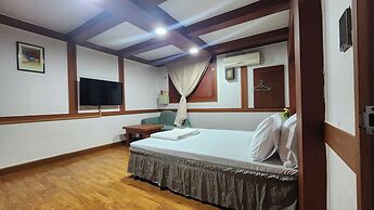 Gumi TwoYa Motel