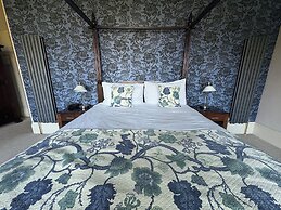 The Falcondale at Lampeter