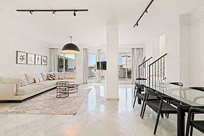 Molo Residences Boutique Apartment & Spa