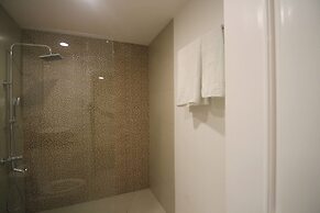 Bryan Condo Suites Makati near Airport