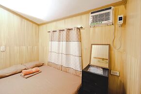 Monaliza Surf Resort
