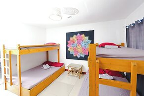 Monaliza Surf Resort