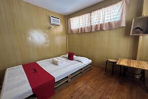 Monaliza Surf Resort
