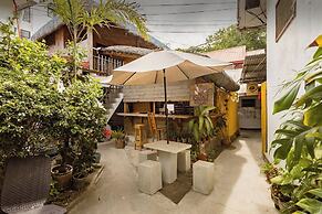 Monaliza Surf Resort