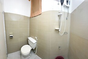 Monaliza Surf Resort