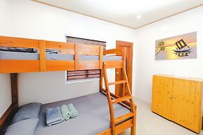 Monaliza Surf Resort