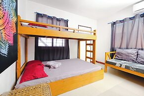 Monaliza Surf Resort