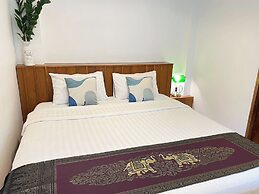 Ashi Poshtel