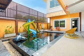 99 Pool Villa