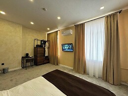 DEV Hotel