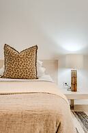 Discover Seaside Charm at Blue Ocean Suite