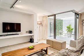 Discover Seaside Charm at Blue Ocean Suite