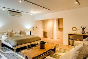 Find Your Bliss at Blue Ocean Studio