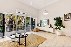 Melaleuca Hideaway - Beach Pool Free Parking